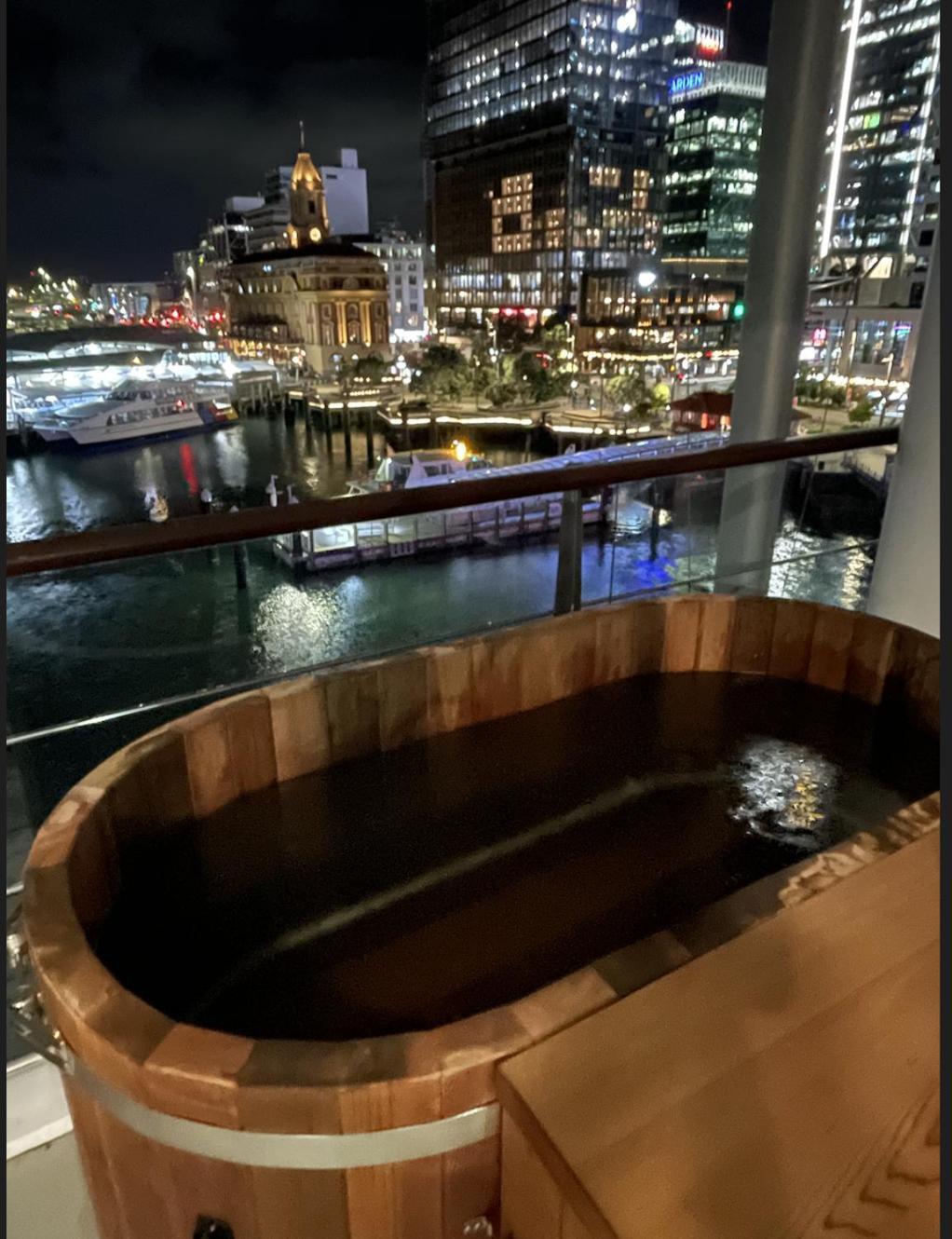 Luxury Apartment - Parking - Hot Tub - Stunning Views Auckland Dış mekan fotoğraf